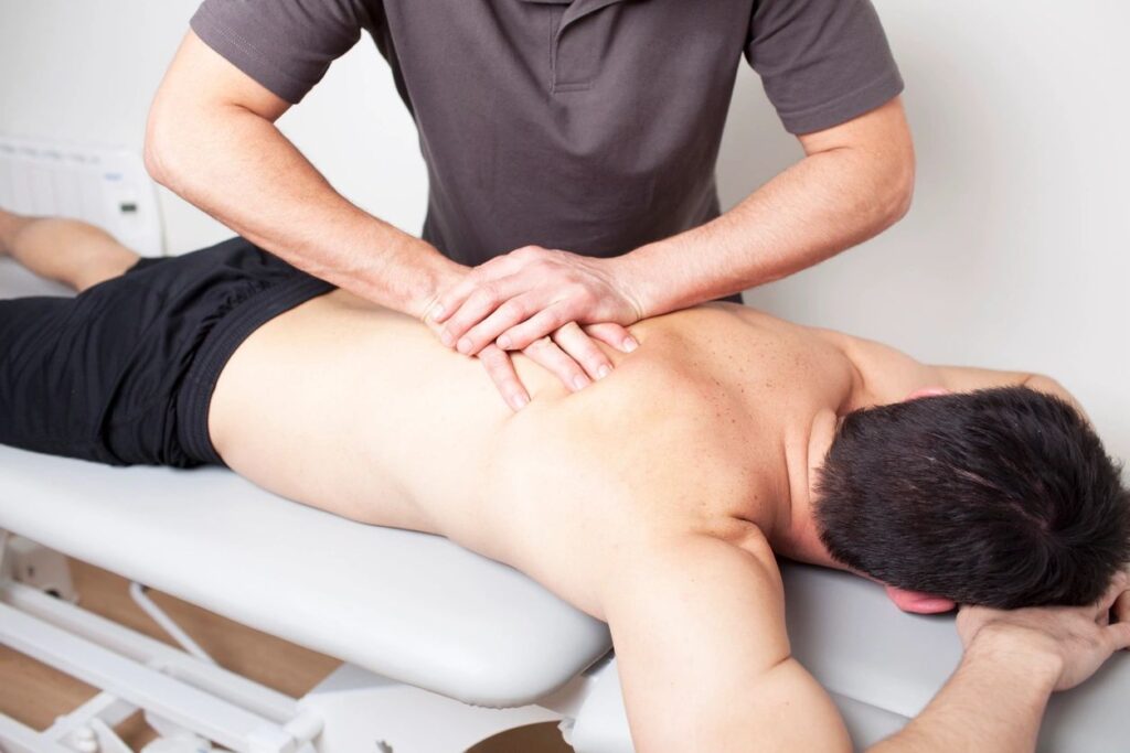 back pain and straing physical therapy for golf injuries support at ontario performance physiotherapy clinic start here